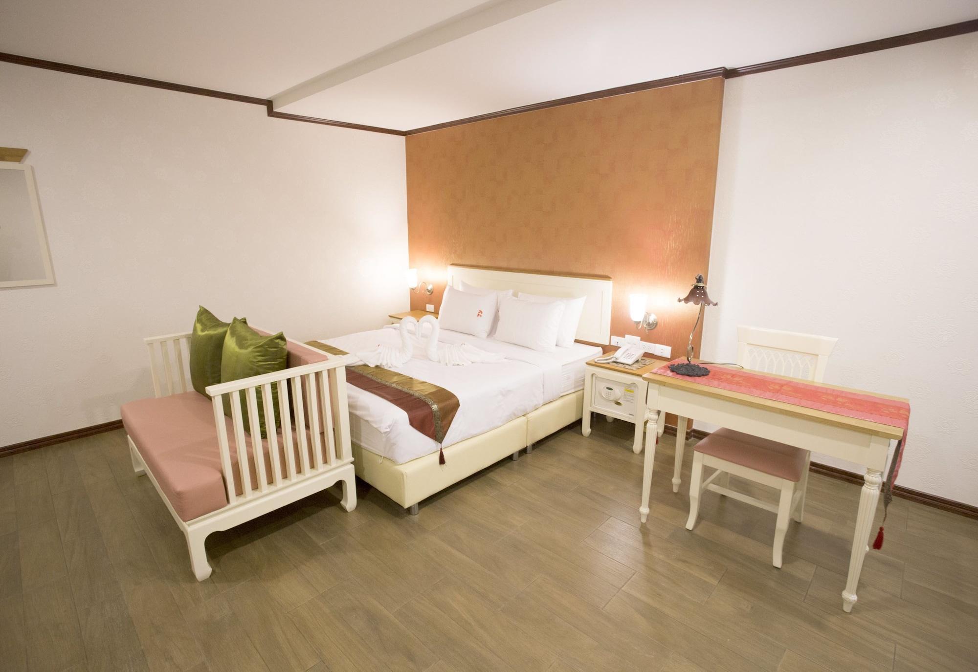 J&Y Hotel Latphrao 35 Bangkok Eksteriør bilde