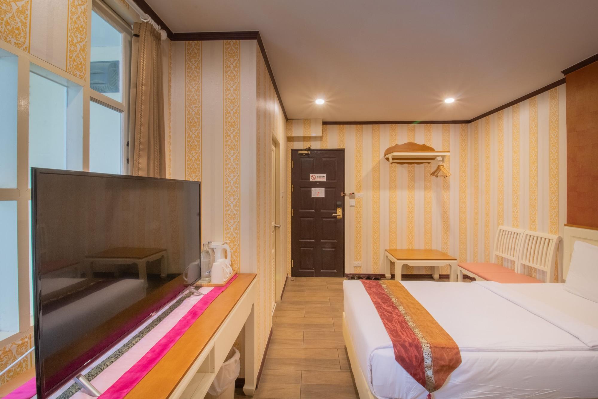 J&Y Hotel Latphrao 35 Bangkok Eksteriør bilde