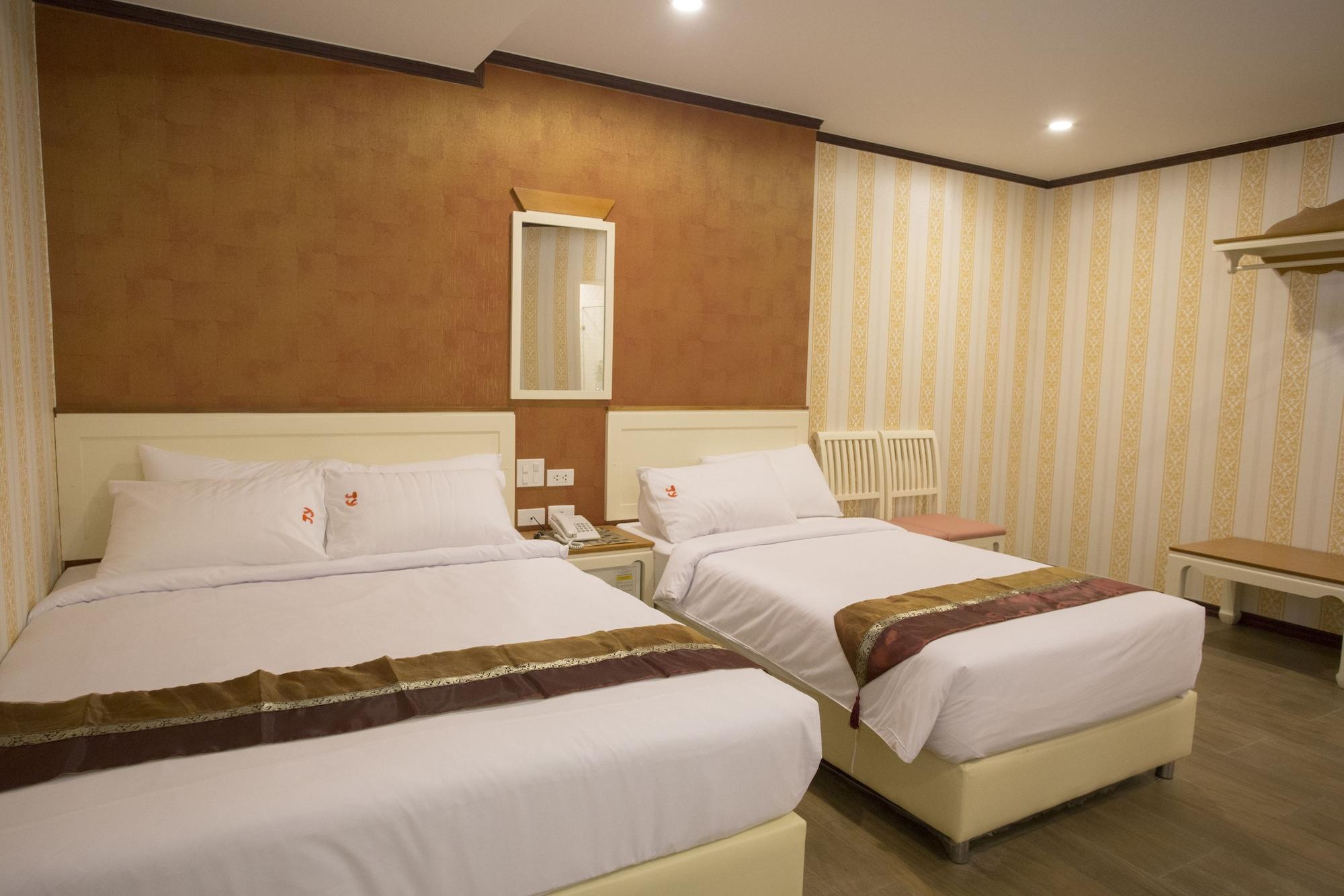 J&Y Hotel Latphrao 35 Bangkok Eksteriør bilde